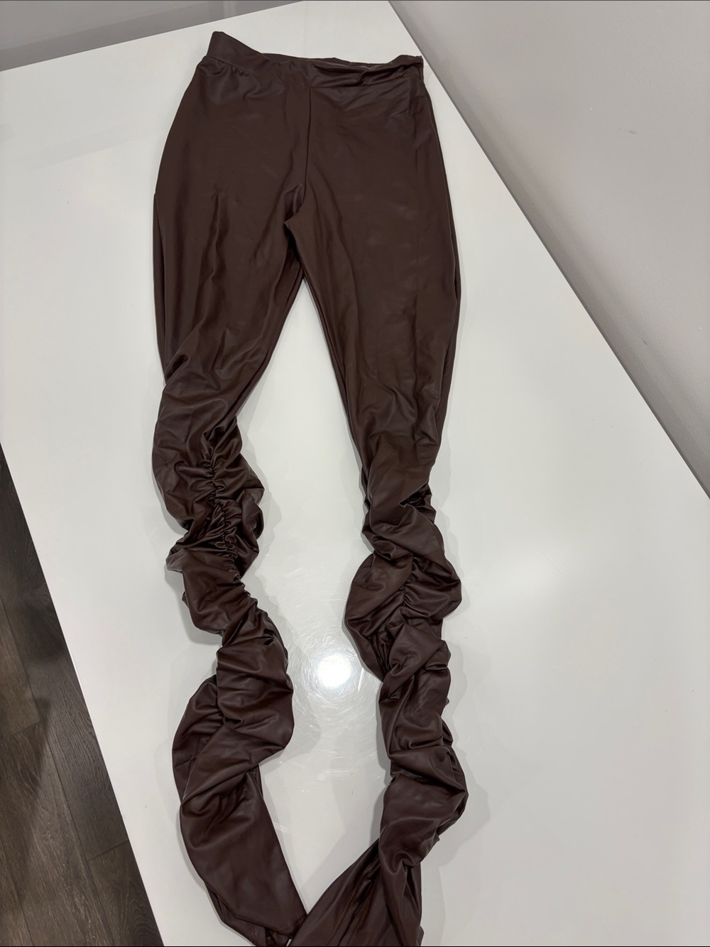 Mendocino Brown Faux-Leather Ruched Leggings